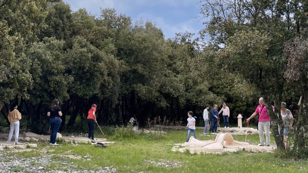 Mini-golf en Ardèche