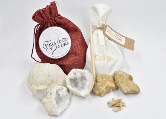 Atelier Géode à la Grotte Aven Forestière - Ardèche