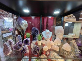 Boutique de la Grotte Aven Forestière