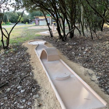 Mini golf pour toute la famille